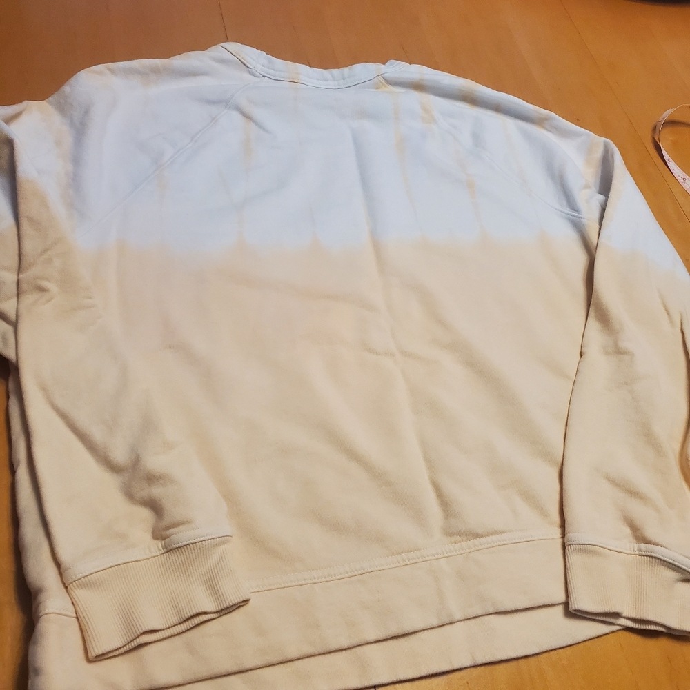 Good condition Peach color tiedye sweater top, womens Large - Picture 9 of 9